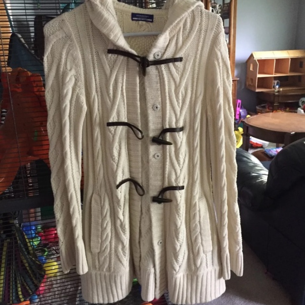 Burberry sweater❌❌❌❌sold❌❌❌